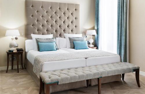 Gothic Quarter Hotel | Lamaro Hotel