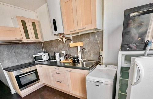 Quartier des Eaux-Claires Apartamento | LaMeline - T2 Rocade/Centre - Calme & Tout Equipé