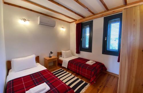 Selcuk Casa | Lamin House