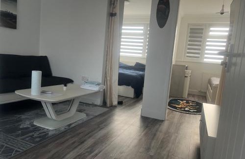 Luton Casa | Lamorna