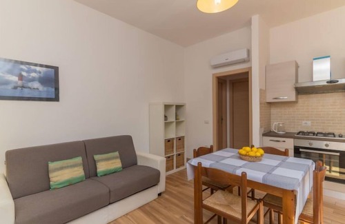 Capo Testa Apartamento | Lampara by Interhome