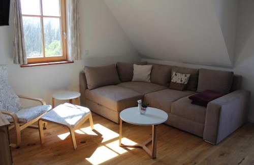 Fornsbach Apartamento | Lana Salta Alpakas - Gemütliche Ferienwohnungen auf dem Bauernhof