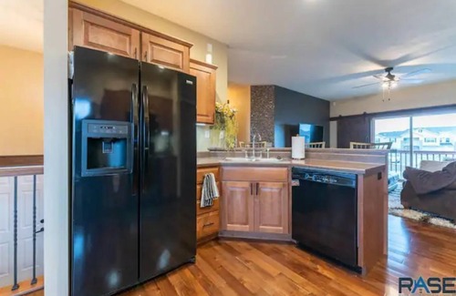 Sioux Falls Casa | Lancaster-Whole Family Home safe area and close to shopping