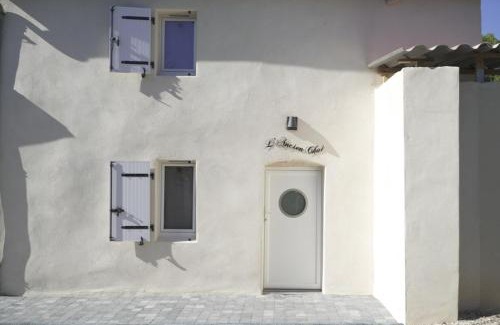 Laroque Casa | LAncien Chai