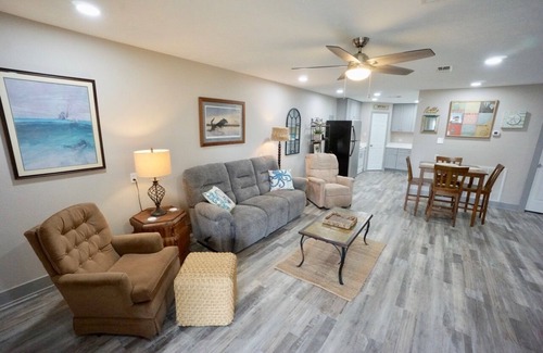 Port O Connor Casa | LAND'S LUCKY 13 in POC - Pets Add Fees