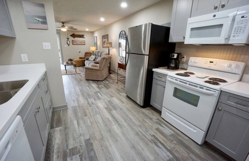 Port O Connor Casa | LAND'S LUCKY 13 in POC - Pets Add Fees