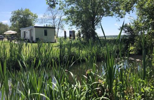 Municipality of Wijdemeren Casa | Landelijk gelegen chalet aan de Vecht vlakbij Amsterdam