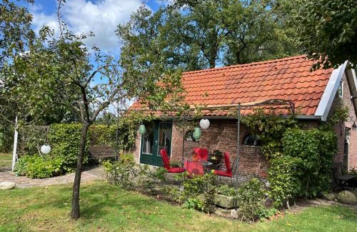 Veeningen Casa | Landelijk gelegen Huisje op erf