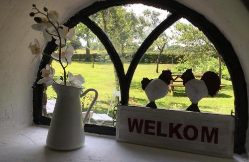 Veeningen Casa | Landelijk gelegen Huisje op erf