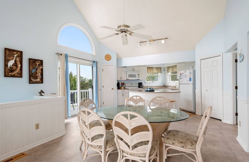 Whalehead Beach Casa | Landes Dream: Piscina privada climatizada, jacuzzi y entrada sin llave.