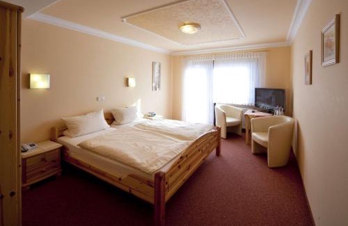 Markt Erlbach Casa | Landgasthof - Hotel zum Stern