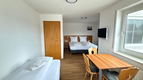 Unlingen Hotel | Landgasthof Sonne