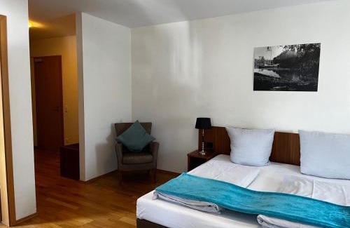 Neuburg am Rhein Hotel | Landgasthof zur Sonne I Hotel & Restaurant