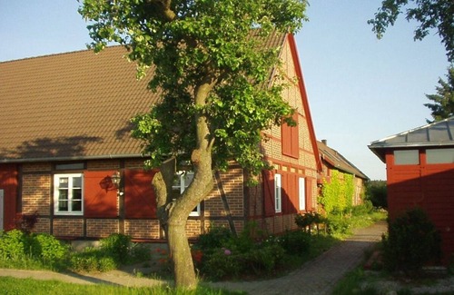 Niemegk Apartamento | Landhauszimmer mit Du/wc, TV, Telefon, Fön