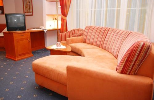 Ebensee Hotel | Landhotel Post Ebensee am Traunsee *S