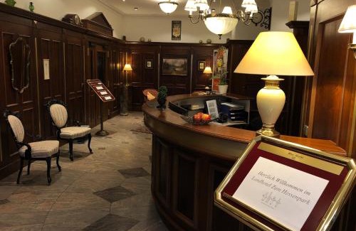 Neu-Anspach Hotel | Landhotel Zum Hessenpark