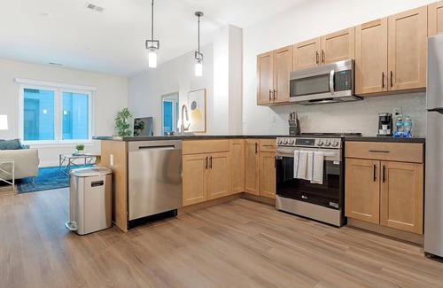 Kensington Apartamento | Landing | Amazing 1BD, Clubhouse, Gym