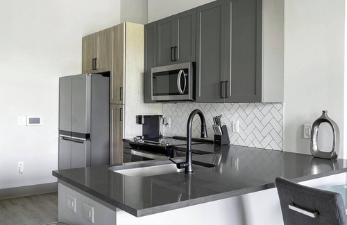 Nashville Apartamento | Landing | Amazing 1BD, Pool, Gym