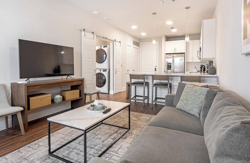 Wetmore Apartamento | Landing | Amazing 1BD, Gym, Clubhouse