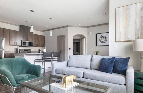 Shadow Glen Apartamento | Landing | Stunning 2BD, Gym, Pool