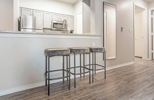 San Antonio Apartamento | Landing | Amazing 2BD, Gym, Clubhouse
