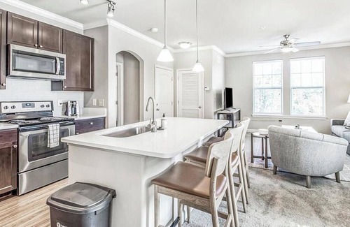 Durham Apartamento | Landing at Artisan at Brightleaf - 2 Bedrooms in Downtown Durham