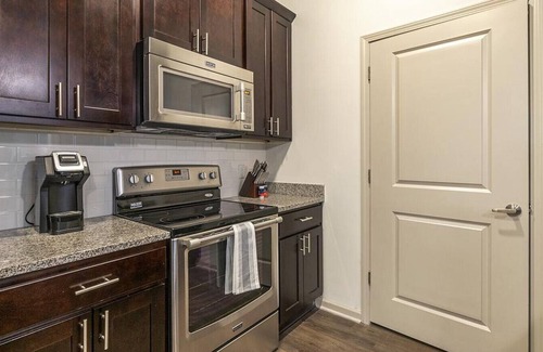 Seven Springs Apartamento | Landing at Avalon at Seven Springs Apartments - 2 Bedrooms in Seven Springs