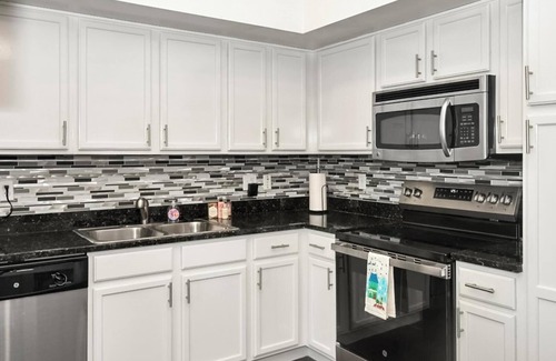 Flagler Village Apartamento | Landing at Aviah - 2 Bedrooms in Central Fort L...