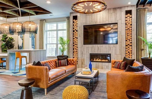 North Chesterfield Apartamento | Landing at Boulders Lakeside - 1 Bedroom in Downtown North Chesterfield