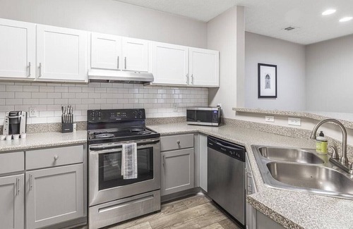 Lithia Springs Apartamento | Landing at Brodick Hill - 2 Bedrooms in Downtown Douglasville