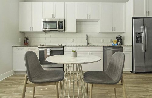 Matthews Apartamento | Landing at Chestnut Farm - 2 Bedrooms in Stallings
