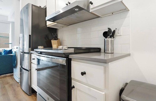 University City Apartamento | Landing at Commons on Ludlow - 1 Bedroom in Uni...
