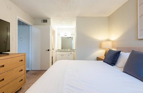 Fort Worth Apartamento | Landing at Dixon at Stonegate - 1 Bedroom in Downtown Fort Worth