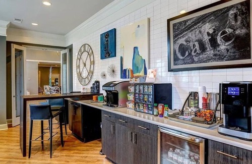 Brentwood Apartamento | Landing at Estates at Brentwood - 2 Bedrooms in Brentwood Highland Apartments