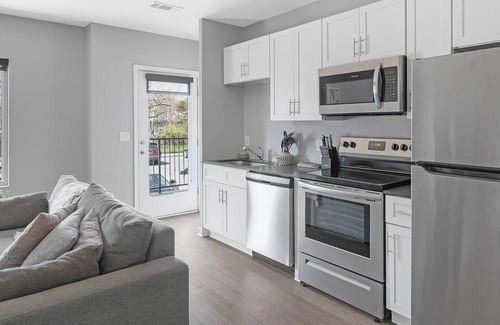 Nashville Apartamento | Landing at Fifty Forty Flats - 1 Bedroom in Len...