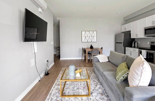 Nashville Apartamento | Landing at Fifty Forty Flats - 1 Bedroom in Len...