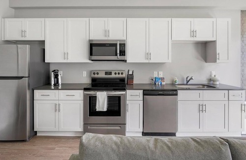 Nashville Apartamento | Landing at Fifty Forty Flats - 1 Bedroom in Len...