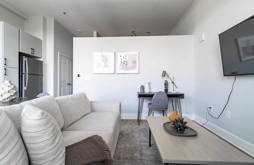 Downtown Apartamento | Landing at Foster on the Park - Studio in Downtown