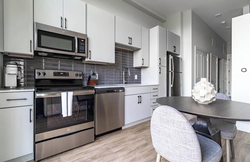 Downtown Apartamento | Landing at Foster on the Park - Studio in Downtown