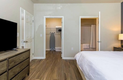Wilmington Apartamento | Landing at Harrington Square - 1 Bedroom in Downtown Leland