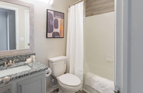 Wayne Apartamento | Landing at Island Club - 1 Bedroom in Key Meadows