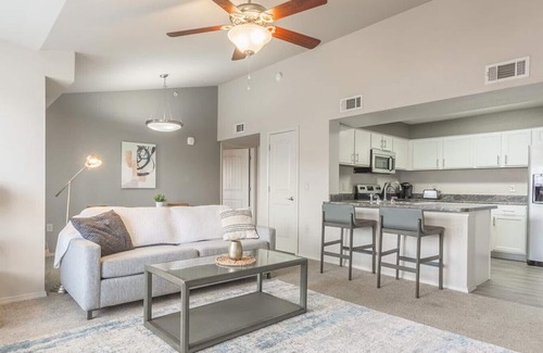 Shenandoah Apartamento | Landing at Ivy Park Apartments - 2 Bedrooms in Downtown Baton Rouge