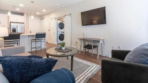 Wetmore Apartamento | Landing at La Tierna - San Antonio Northwest Side