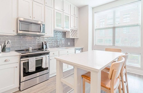 Franklin Apartamento | Landing at McEwen Northside I - 2 Bedrooms in Downtown Franklin