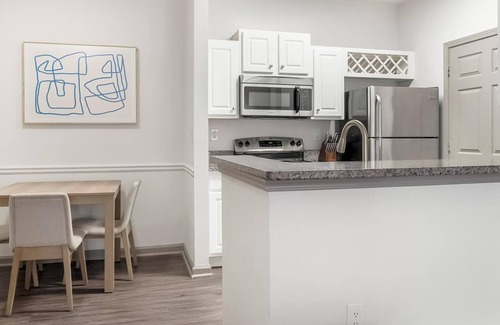 Piedmont Heights Apartamento | Landing at Monroe Place - 1 Bedroom in Lenox Park
