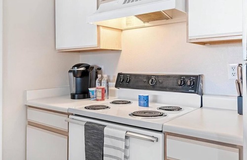Albuquerque Apartamento | Landing at Odyssey - 1 Bedroom in Downtown Albuquerque