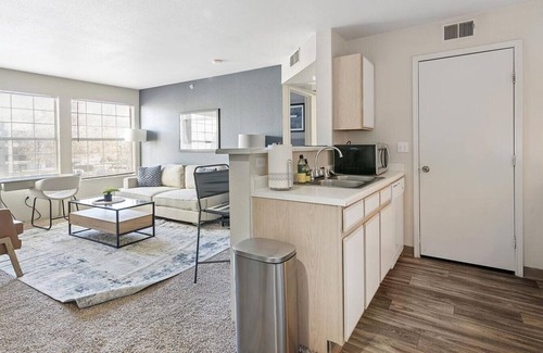 Albuquerque Apartamento | Landing at Odyssey - 1 Bedroom in Downtown Albuquerque