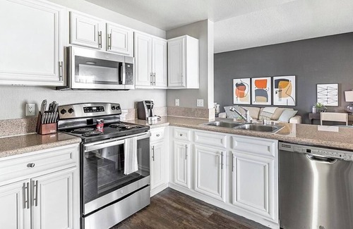 The Section Seven Apartamento | Landing at Reflections at the Lakes - 2 Bedrooms in The Section Seven