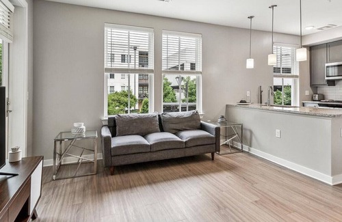 Hitch Village - Fred Wessels Homes Apartamento | Landing at Riverworks at Eastern Wharf - 2 Bedrooms in Hitch Village/Fred Wessels Homes