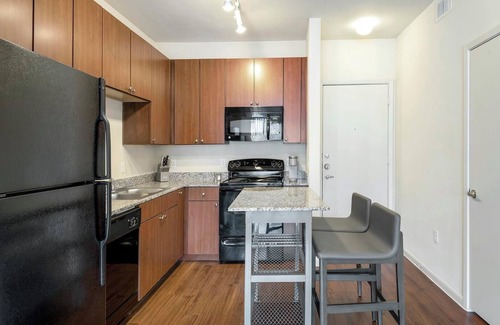 Fort Worth Apartamento | Landing at Skyview at Crawford - 1 Bedroom in F...